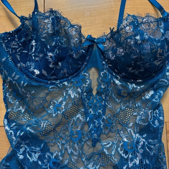Victoria’s Secret Unlined Teddy Bodysuit Lingerie Womens Size Medium Teal Blue - Picture 3 of 7